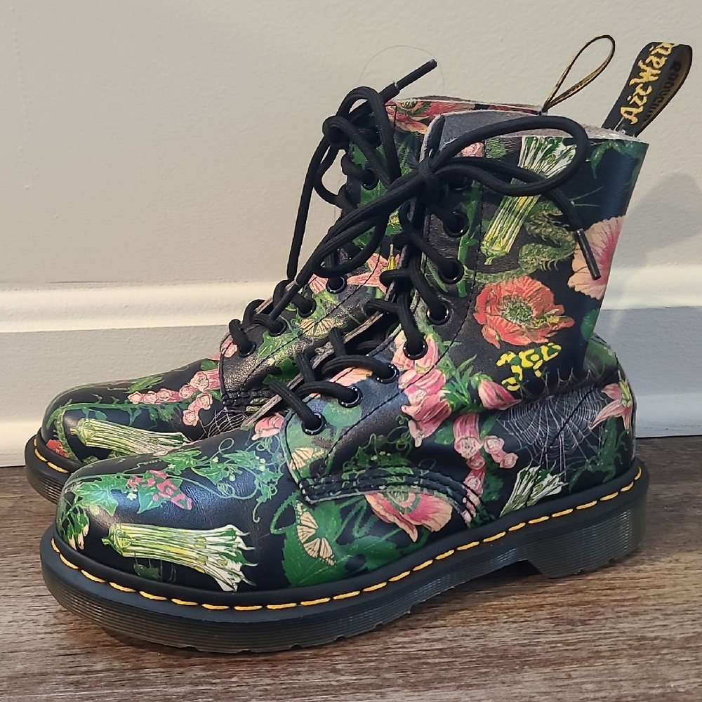 Dr. Martens 1460 Wild Botanics Floral Lace-Up Combat Boots